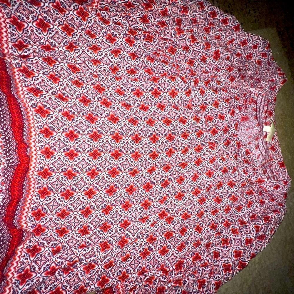 Lucy & Laurel shirt size L